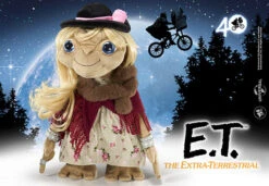 Noble Collection E.T. Dressep Up Plush - Universal