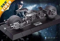 Noble Collection Batman - The Bat-Pod Die-Cast Sculpture