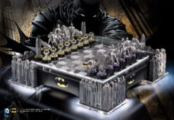 Noble Collection Batman Collector Chess Set