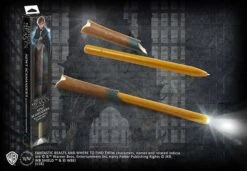 Noble Collection Newt Scamander Illuminating Wand Pen - Fantastic Beasts