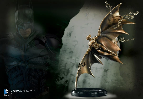 Noble Collection Batman Begins™ - Gliding Sculpt 1 Noble Collection Batman Begins™ - Gliding Sculpt