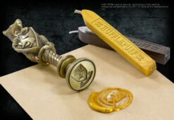 Noble Collection Hufflepuff Wax Seal - Harry Potter