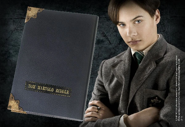 Noble Collection Tom Riddle Diary 1 Noble Collection Tom Riddle Diary