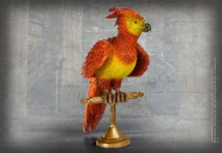 Noble Collection Magical Creature - Fawkes The Phoenix -Noble Collection NN7540 VUE3 600