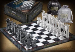 Noble Collection Wizard Chess Set - Harry Potter