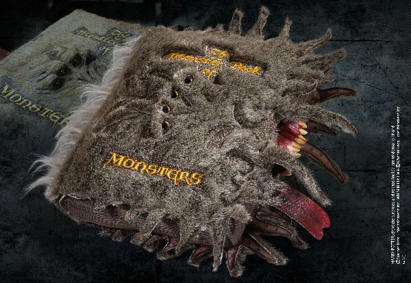 Noble Collection Monster Book Of Monsters Plush Large - Harry Potter 2 Noble Collection Monster Book Of Monsters Plush Large - Harry Potter – Image 2