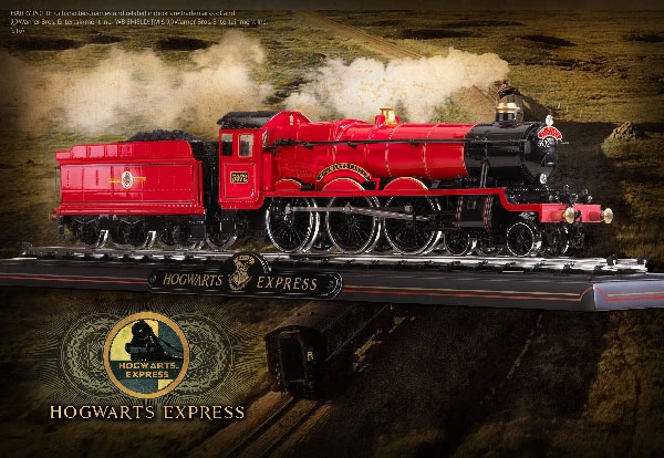 Noble Collection HP-Hogwarts Express Die Cast Train Model And Base 2 Noble Collection HP-Hogwarts Express Die Cast Train Model And Base – Image 2