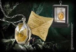 Noble Collection R.A.B Locket - Harry Potter
