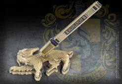 Noble Collection HP- Hufflepuff House Pen And Desk Stand