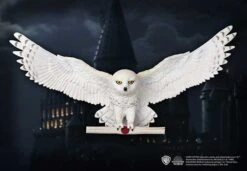 Noble Collection Hedwig Owl Post Wall Décor - Harry Potter