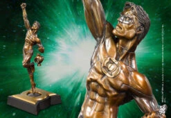 Noble Collection Green Lantern Bronze Sculpt